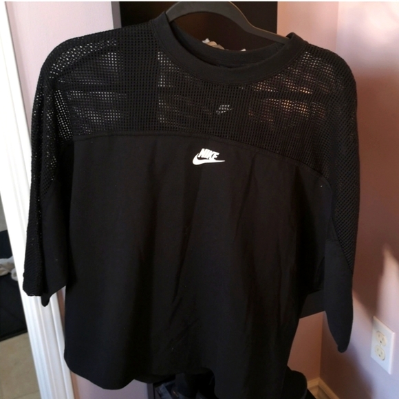 ⚡BNWT Nike ✔️ Mesh shoulder Tee - Picture 1 of 8